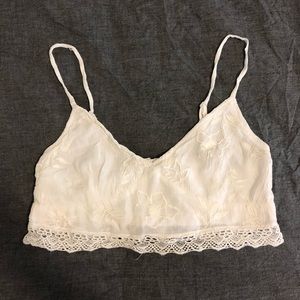 LA Hearts White Floral Crop Top